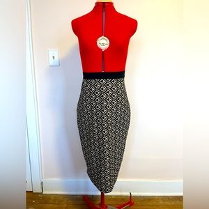 Black and cream pencil skirt, black elastic waistband